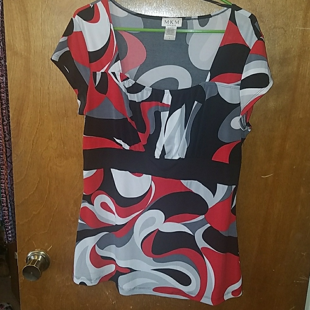 Cute multicolored top